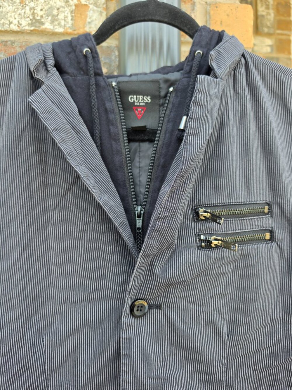 GUESS Size L/G Gray Pinstripe Hooded Vest – Zip & Button Front - Picture 3 of 11